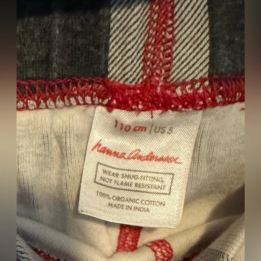 Hanna Andersson Black And White Plaid With Red Trim 5T Pajamas